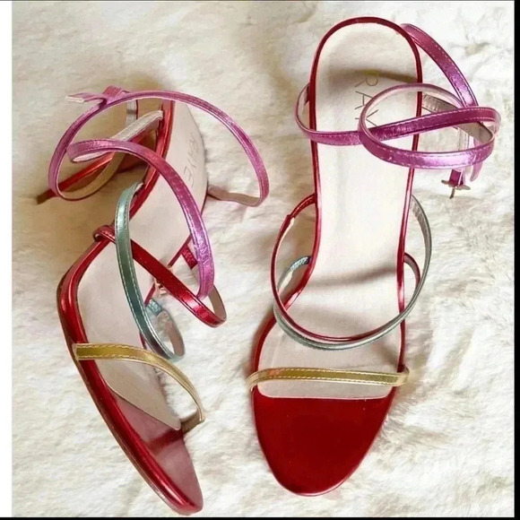 Sale Revole Raye Metallic Wraparound Sandal Heel - Picture 2 of 9